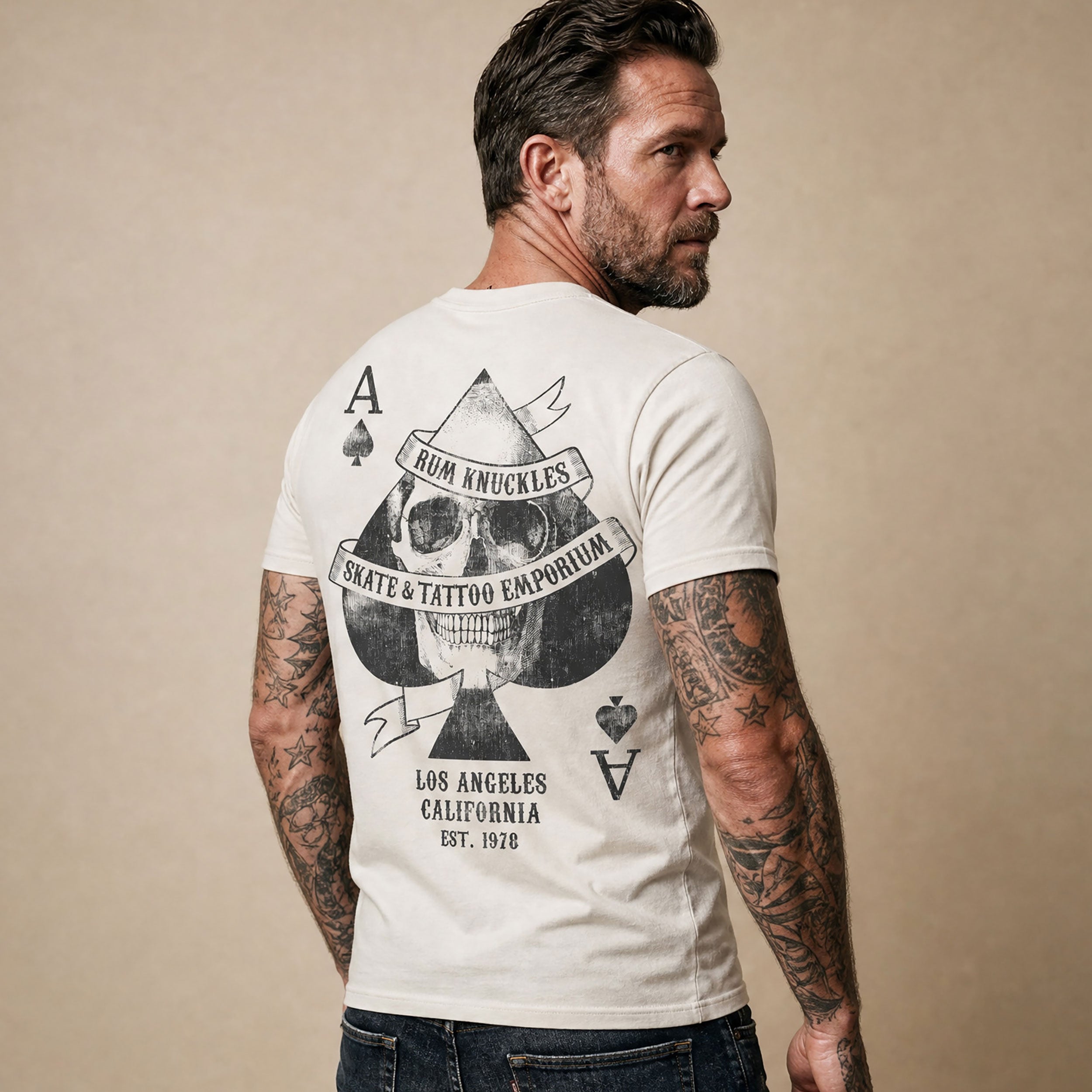 RUM KNUCKLES Skull Spades T-Shirt Natural