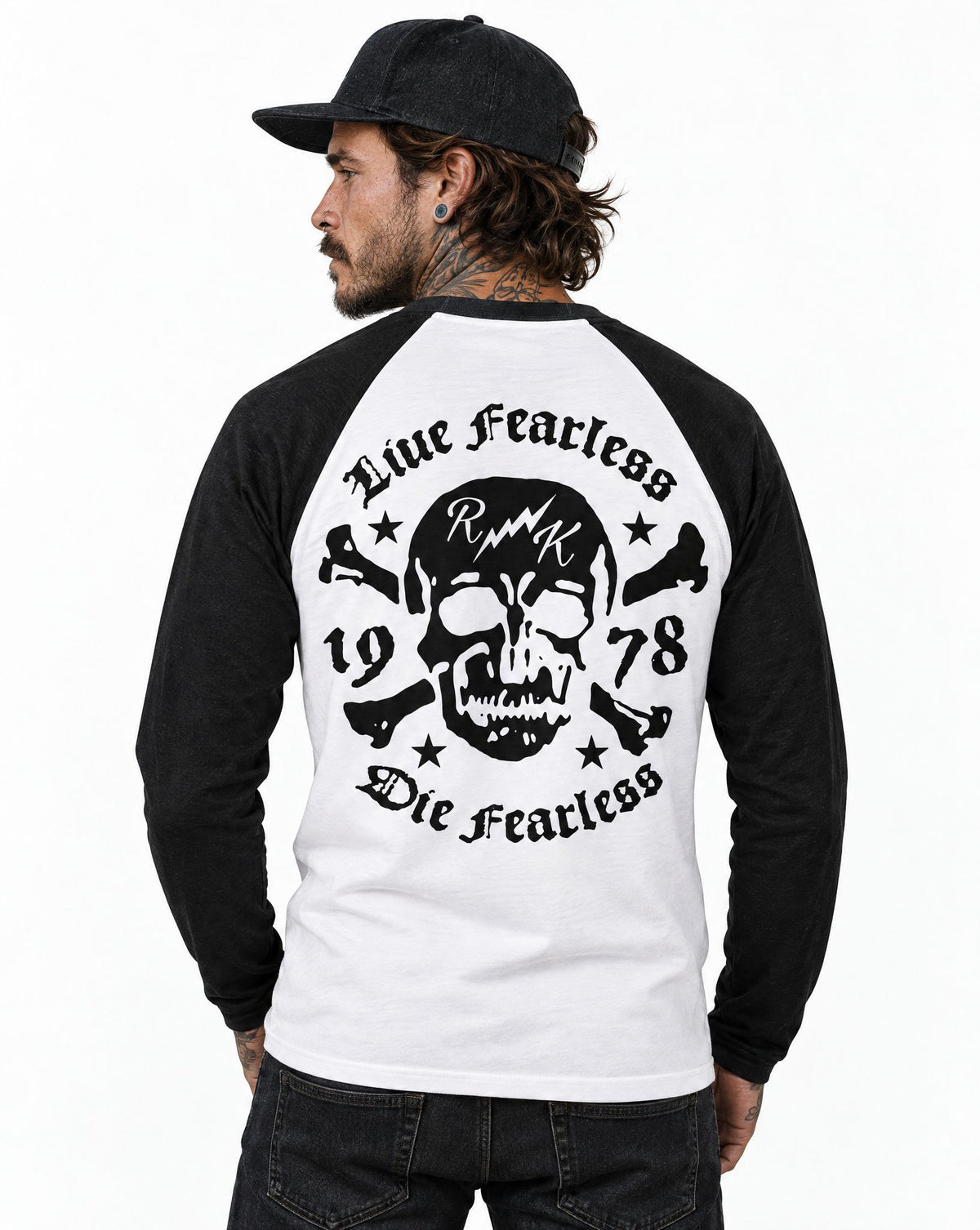 RUM KNUCKLES LIVE FEARLESS Baseball Tee - White/Black - model back