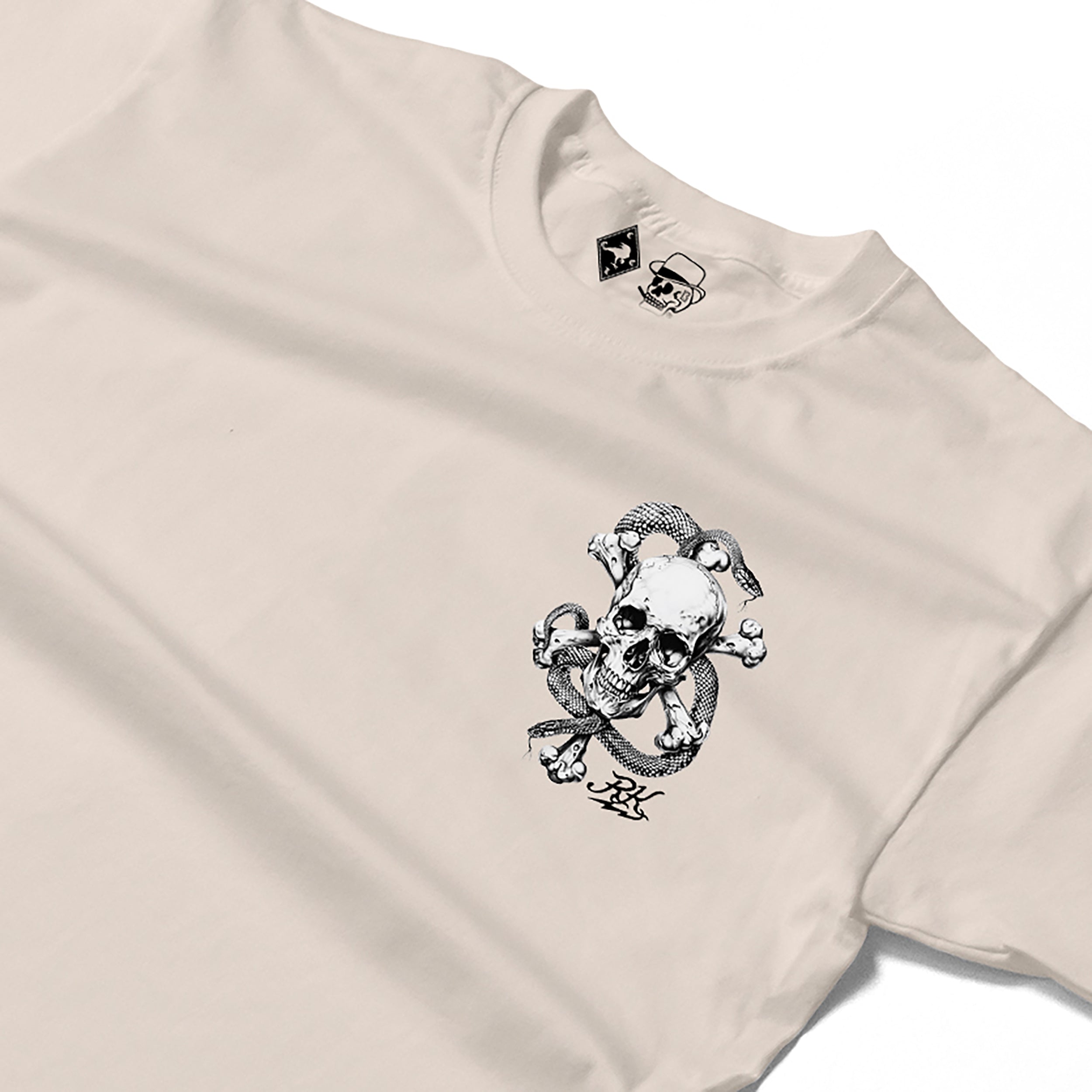 RUM KNUCKLES CROSS BONES T-Shirt