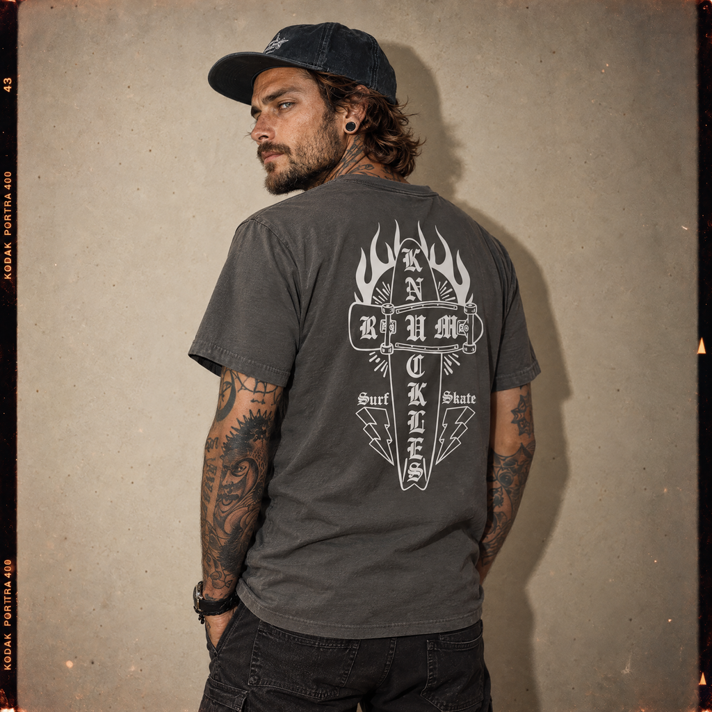 RUM KNUCKLES SKATE RATS T-Shirt