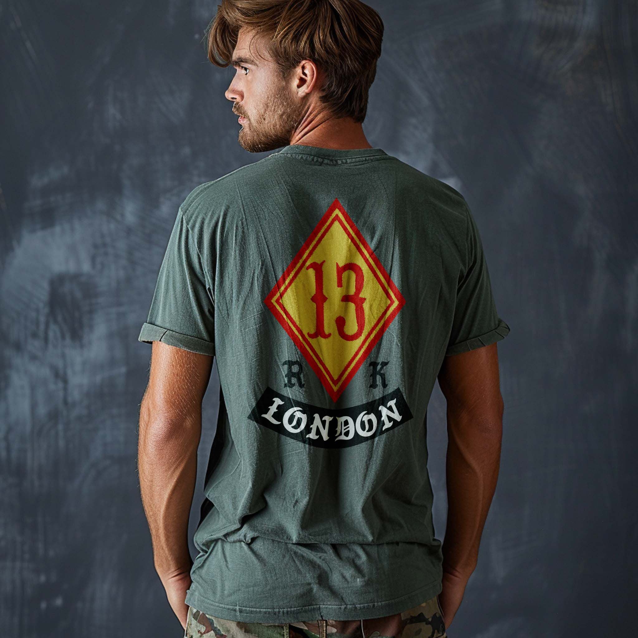 RUM KNUCKLES DIAMOND 13 T-SHIRT Black