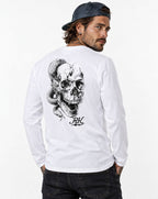 RUM KNUCKLES SKULL SNAKE Long Sleeve Tee - White - model back