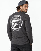 RUM KNUCKLES SMOKIN SKULL Long Sleeve Tee - Charcoal - model back