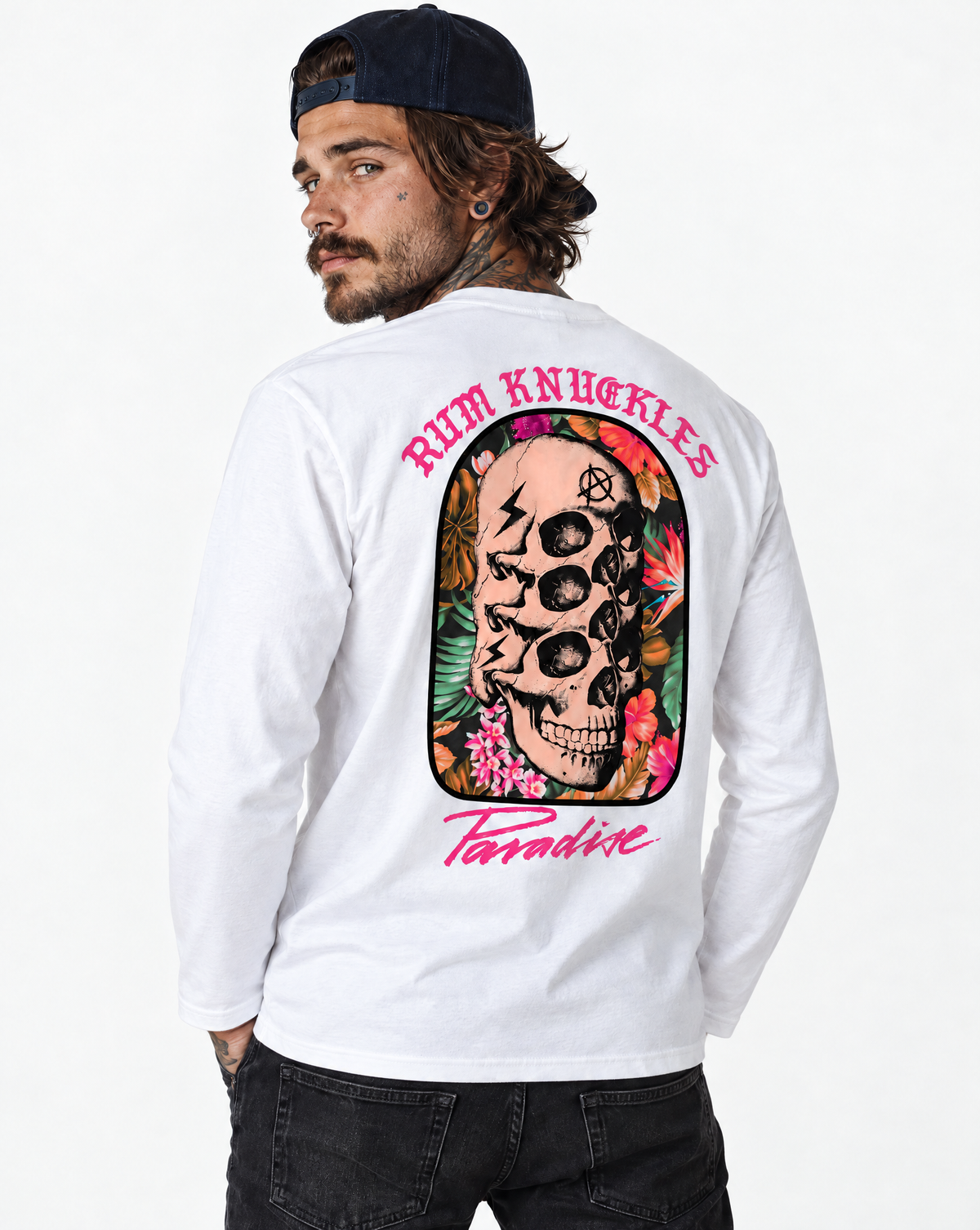 RUM KNUCKLES PARADISE SKULLS Long Sleeve Tee - White - model back
