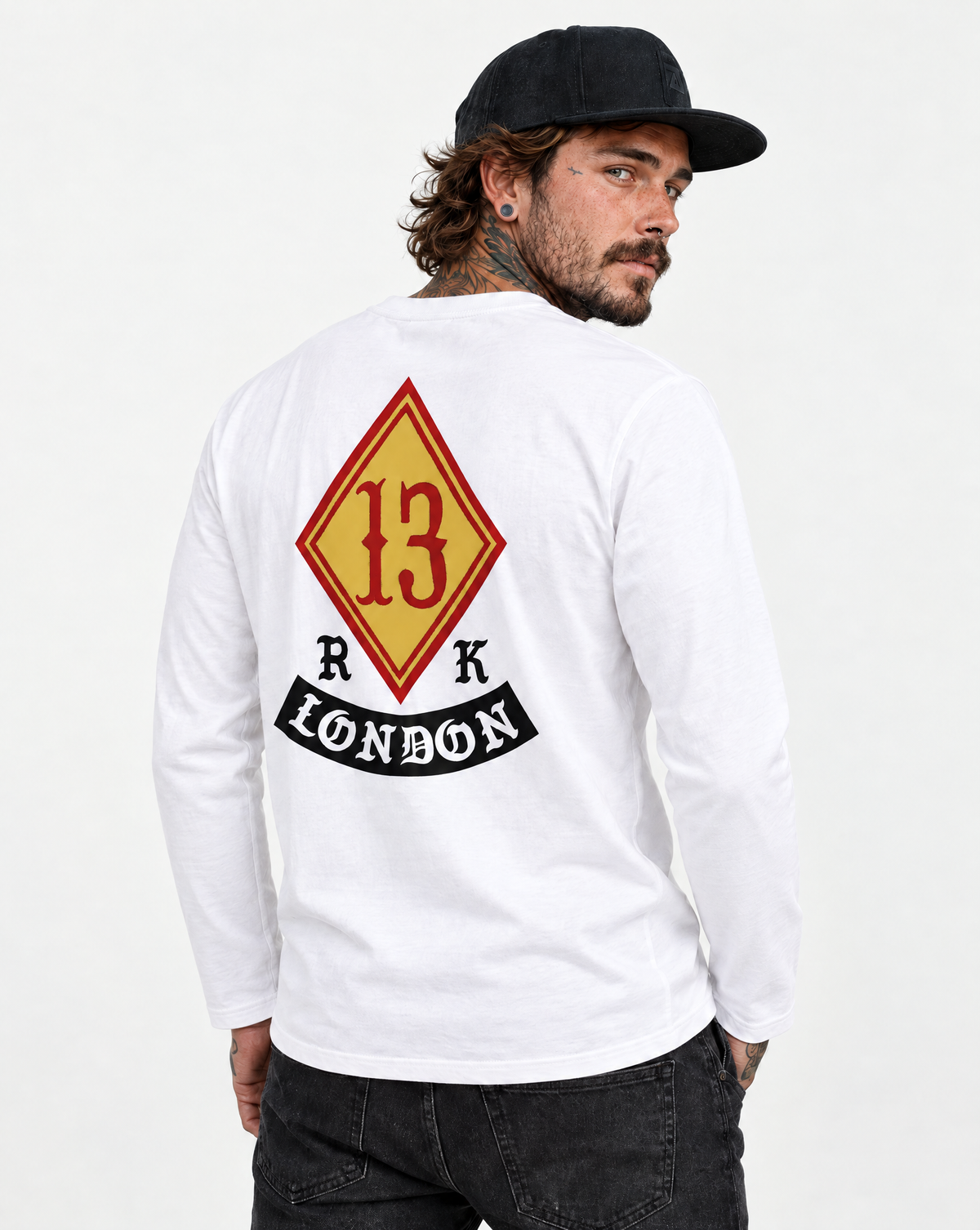 RUM KNUCKLES DIAMOND 13 Long Sleeve Tee - White - model back