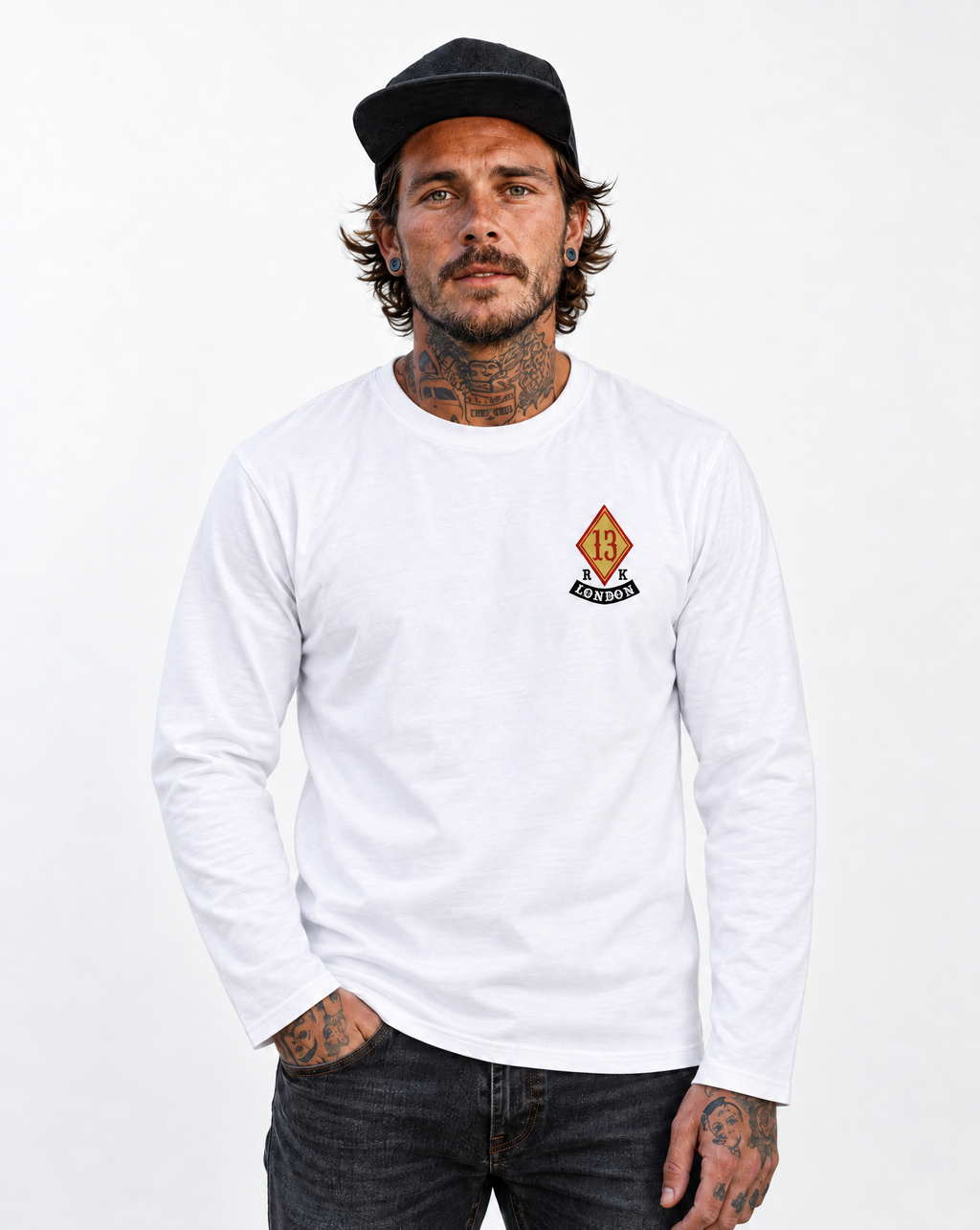 RUM KNUCKLES DIAMOND 13 Long Sleeve Tee - White - model front