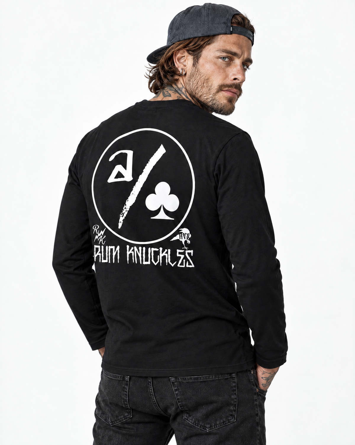 RUM KNUCKLES ACE CLUB Long Sleeve Tee - model back